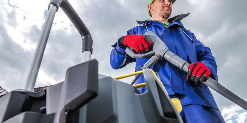 Exterior Cleaning Unlimited Pro Pressure Wash Tech